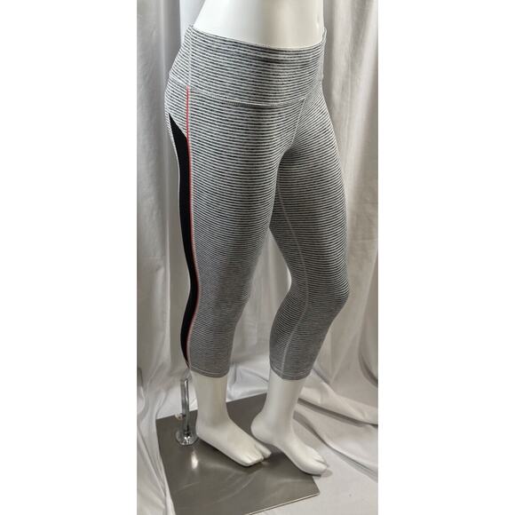 Gap GapFit gFast Striped leggings, Black, White & Red, Sz: M, 73-08 - Picture 1 of 16